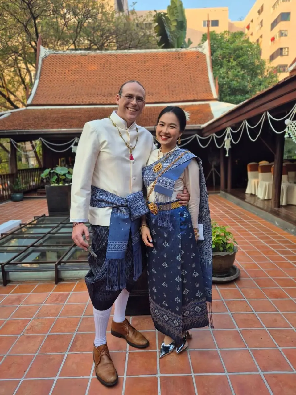 THAILAND 🇹🇭 | I-San Wedding Dress: ชุดแต่งงานอีสาน