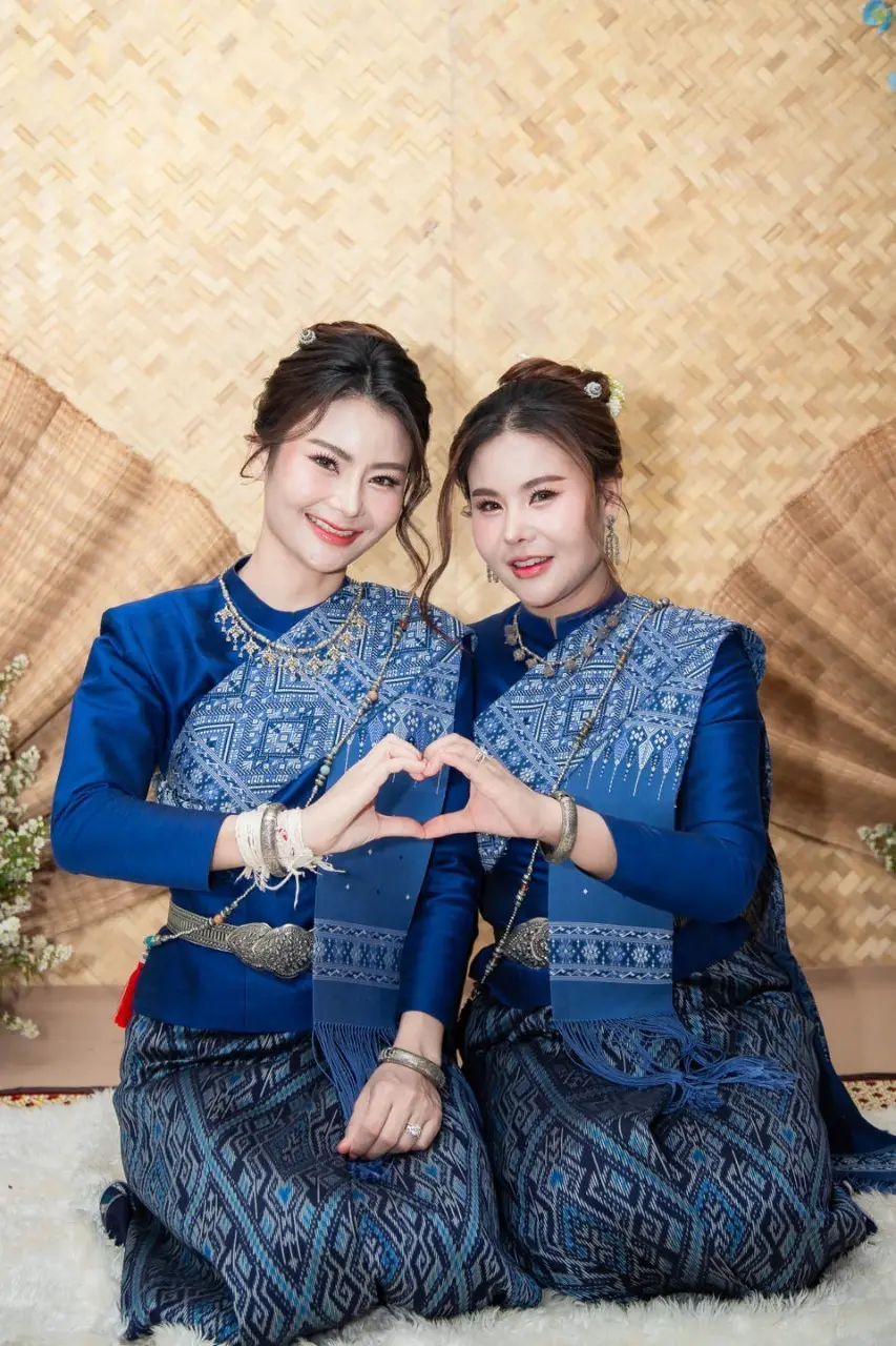 THAILAND 🇹🇭 | I-San Wedding Dress: ชุดแต่งงานอีสาน