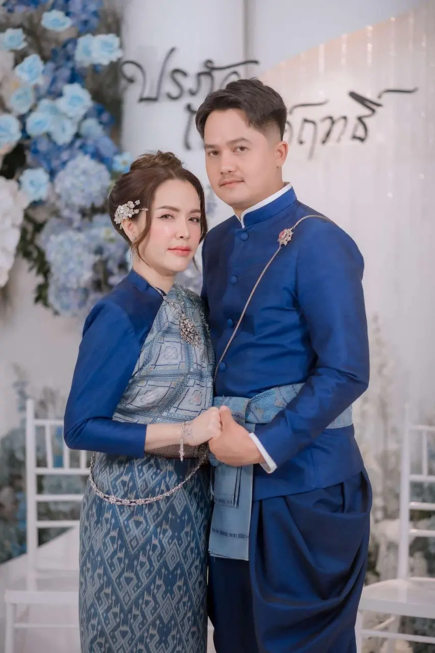 THAILAND 🇹🇭 | I-San Wedding Dress: ชุดแต่งงานอีสาน