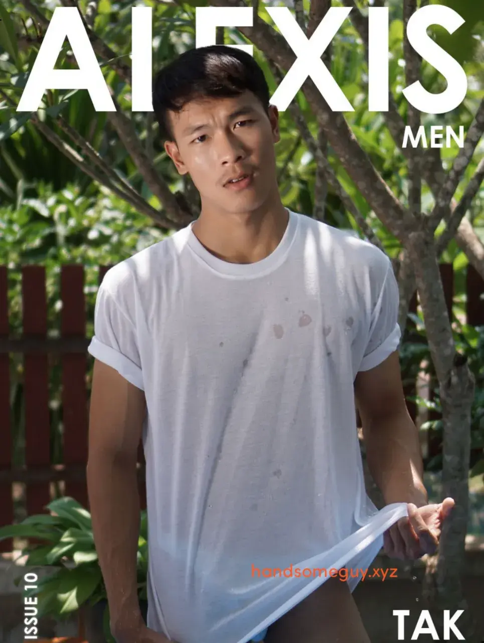 คุณสามารถเยี่ยมชมนิตยสารอื่นๆได้ที่เว็บไซต์เครดิต : clipgayasian.com , handsomeguy.xyz