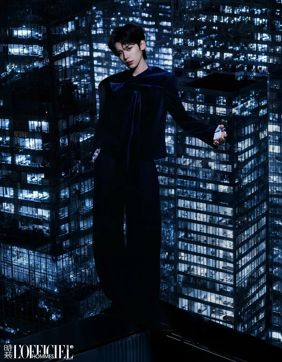 Sun Ensheng @ L&rsquo;OFFICIEL HOMMES China July 2026