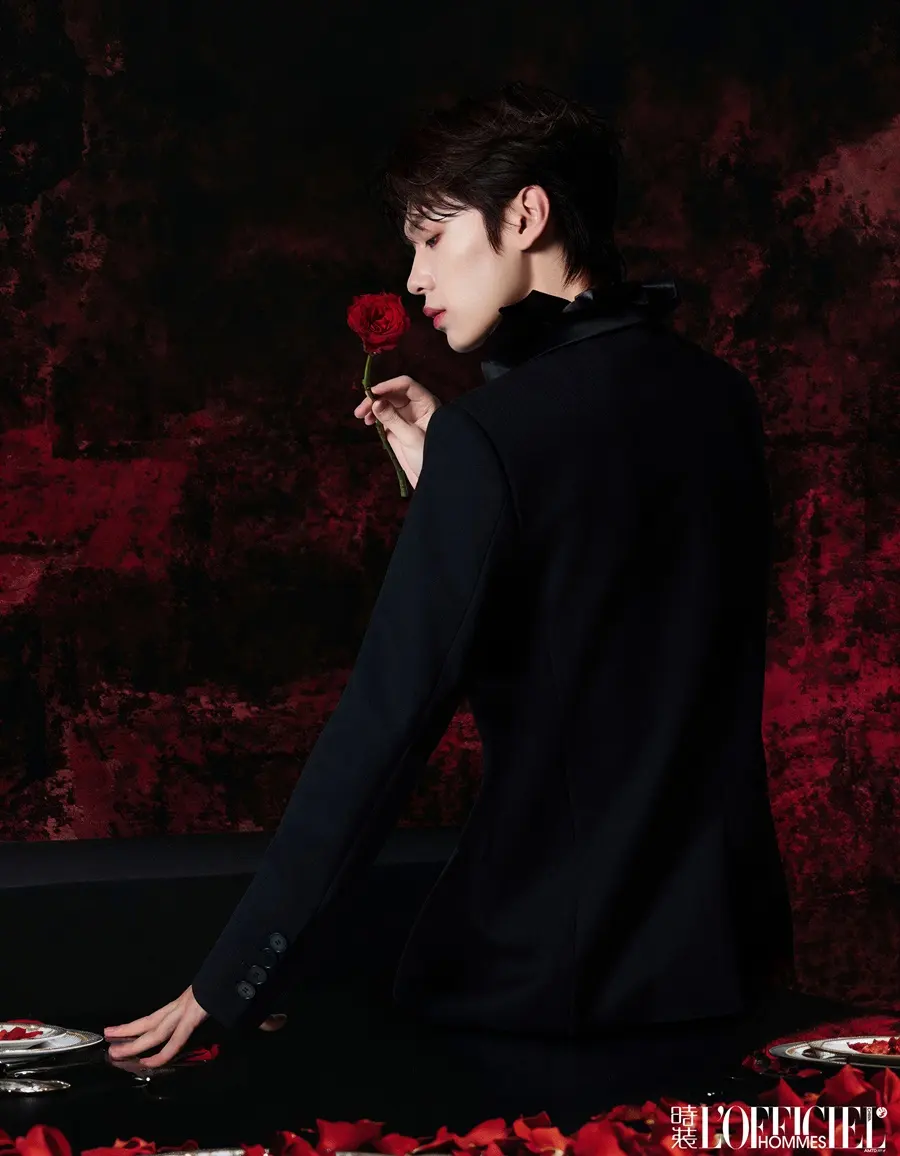 Sun Ensheng @ L&rsquo;OFFICIEL HOMMES China July 2026