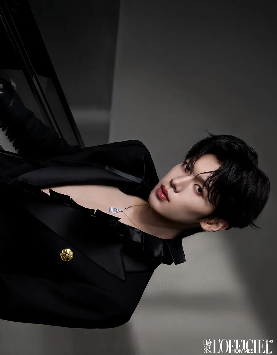 Sun Ensheng @ L&rsquo;OFFICIEL HOMMES China July 2026