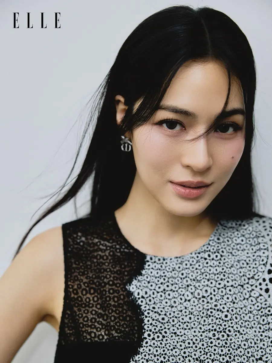 หลิงหลิง ศิริลักษณ์ คอง @ ELLE Hong Kong August 2026