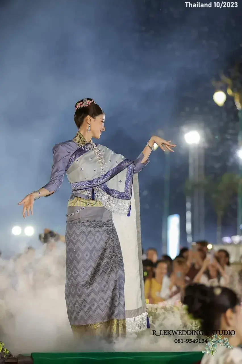 Baifern and Naga Worship Dance 🇹🇭