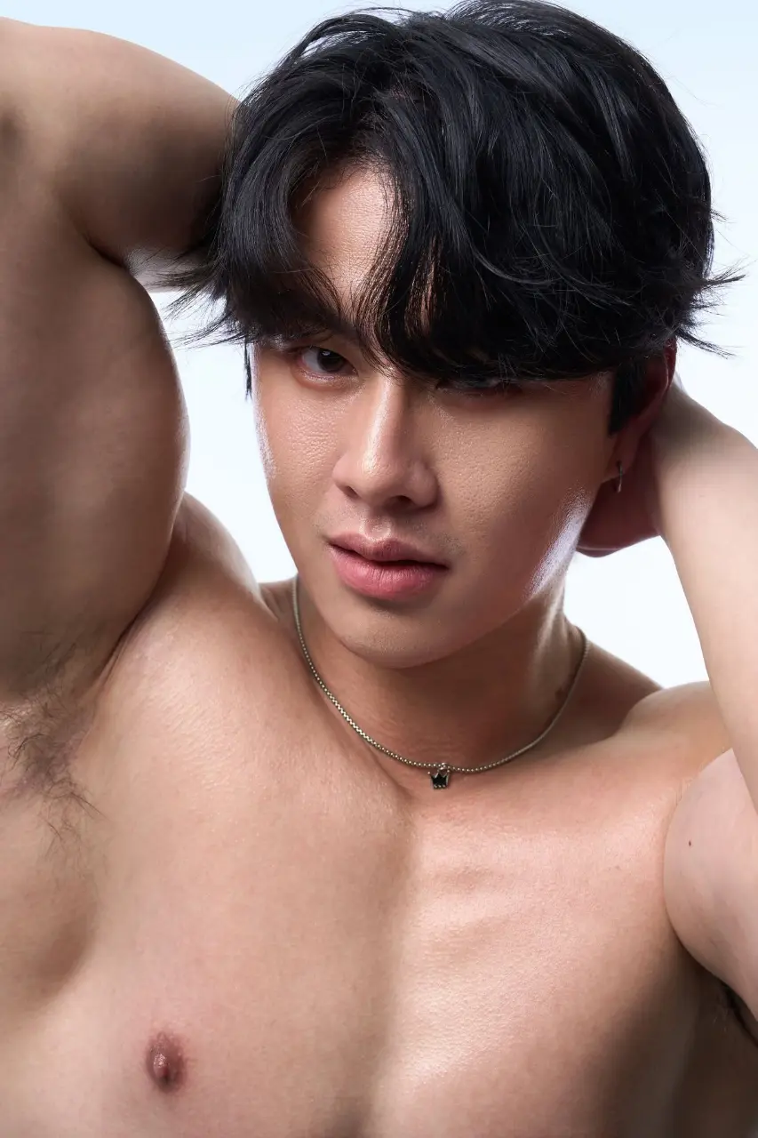 Cool guy : Sirached Khachonariyasitt