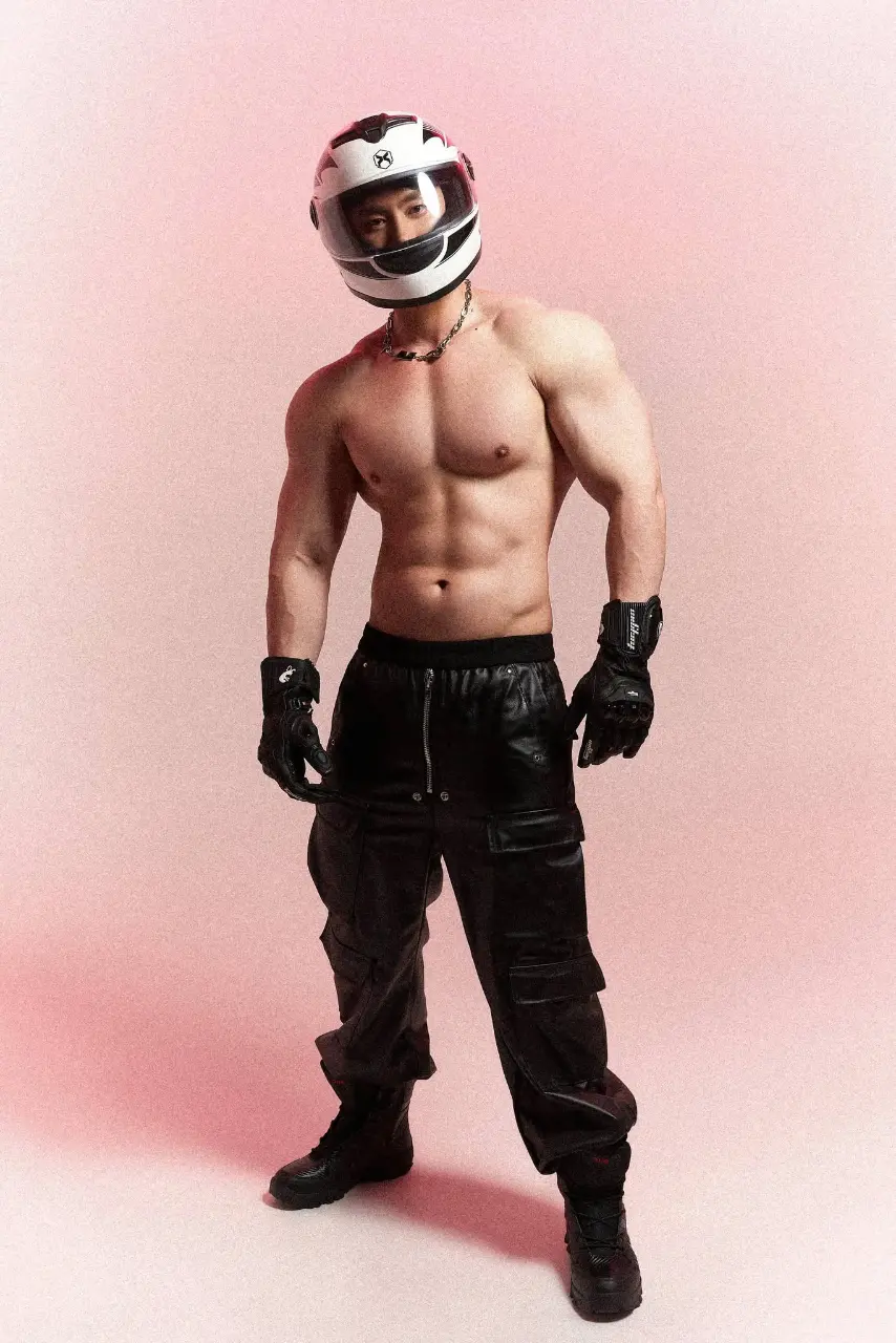 Cool guy : Sirached Khachonariyasitt
