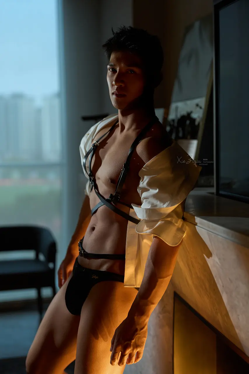 Xieziqiu-谢梓秋 model : 欧浩晨Aaron