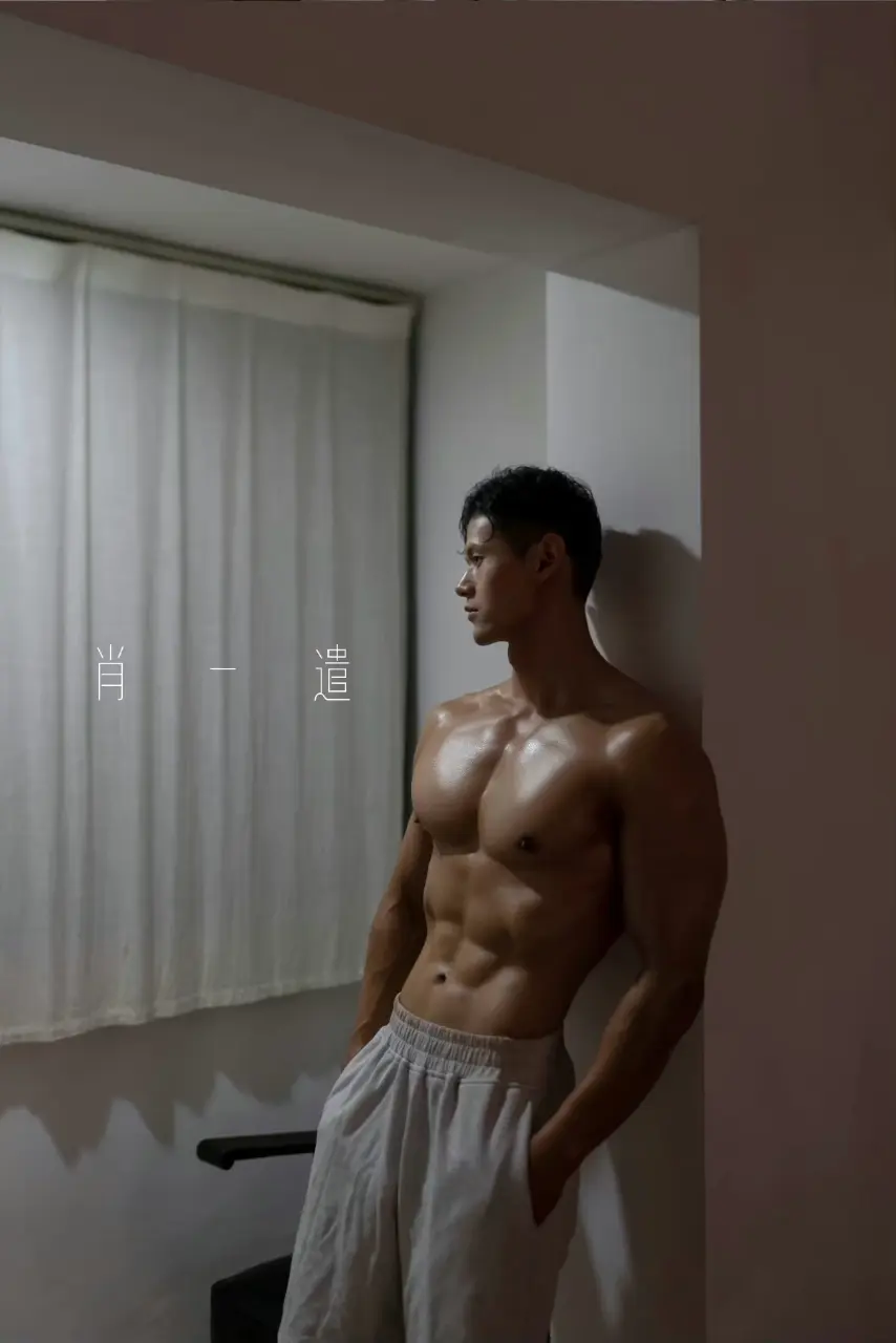 Fitness model & coach：Alan
