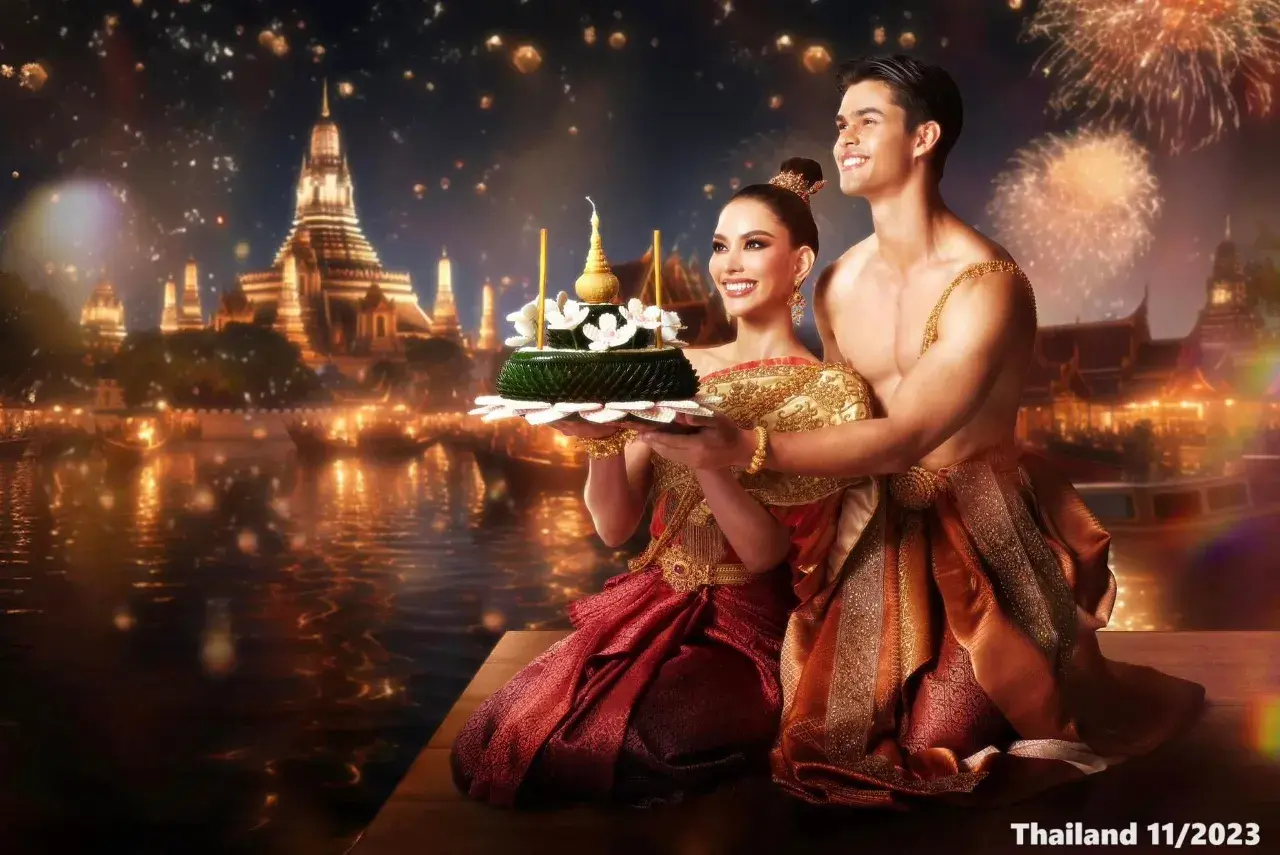 Celebrating Loy Krathong Festival in Thailand 🇹🇭
