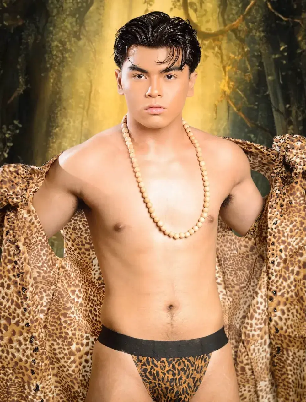 พ่อเสือใหย่ 🐯