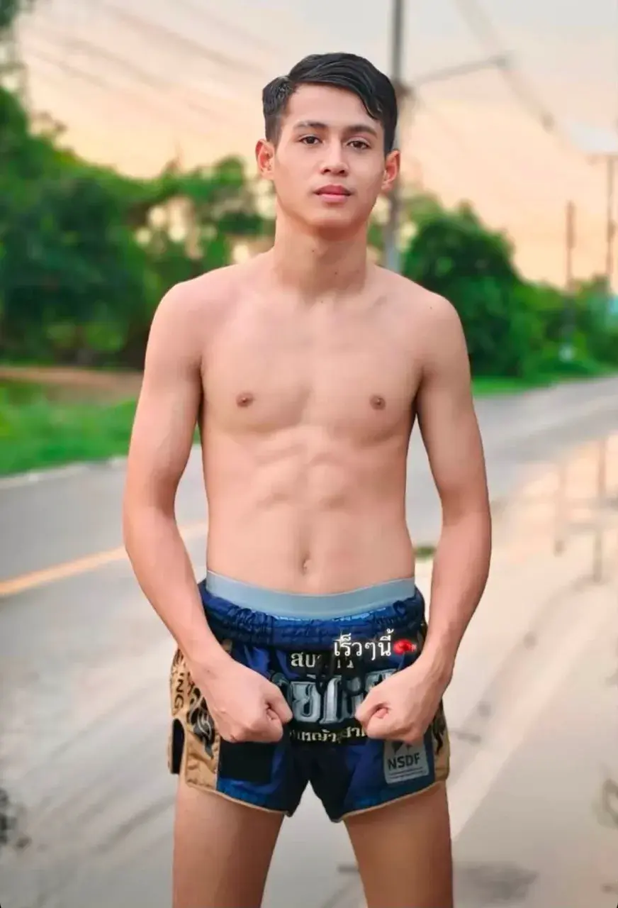 นักมวยหล่อมานี่ 01