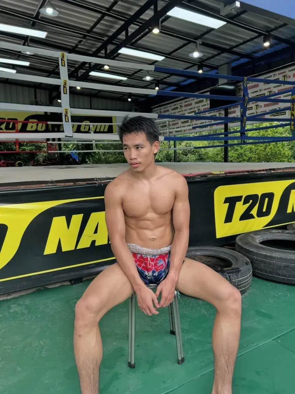 นักมวยหล่อมานี่ 01