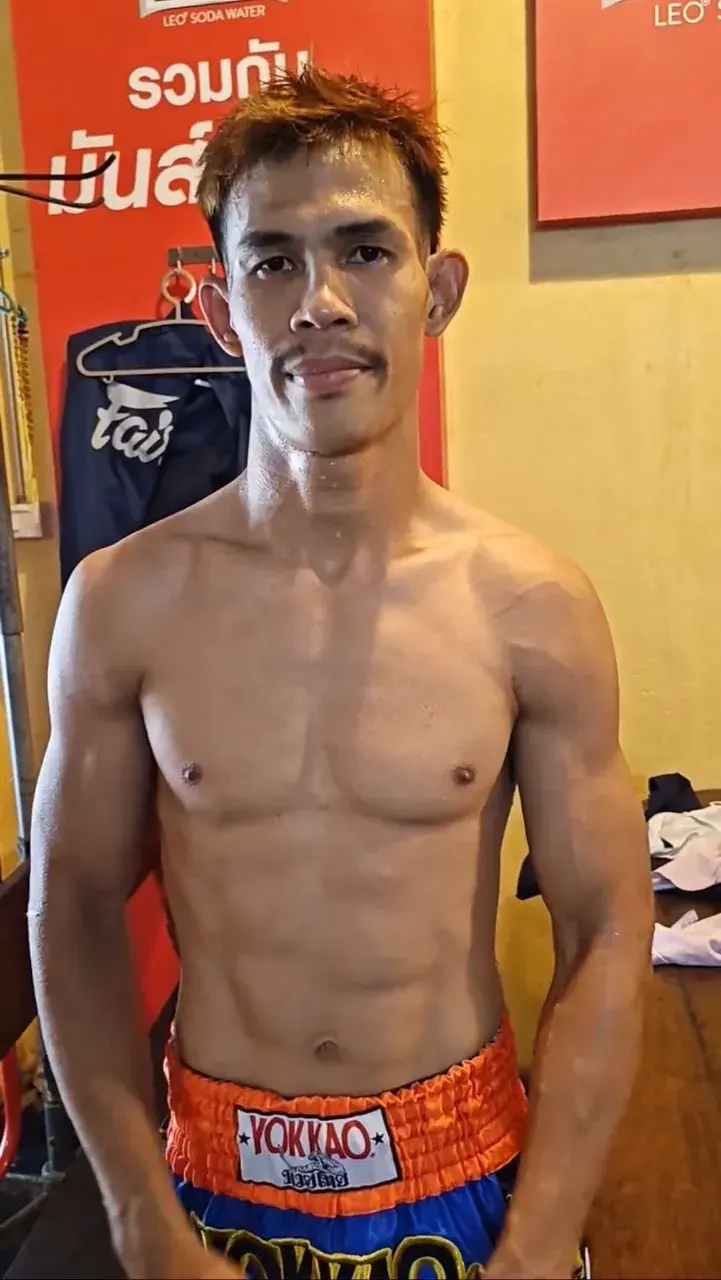 นักมวยหล่อมานี่ 01