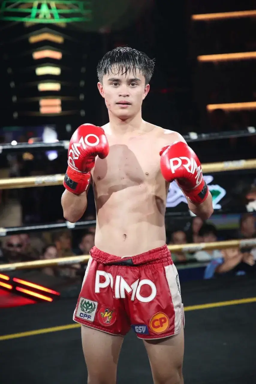 นักมวยหล่อมานี่ 02
