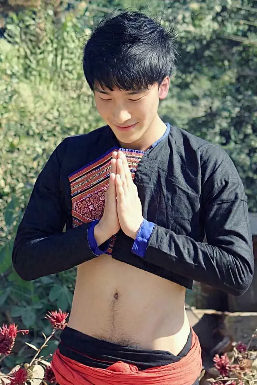 ผู้บ่าวหล่อ 😍🔥