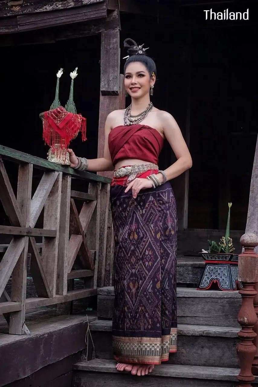 Isan Lady from Notheastern Thailand 🇹🇭