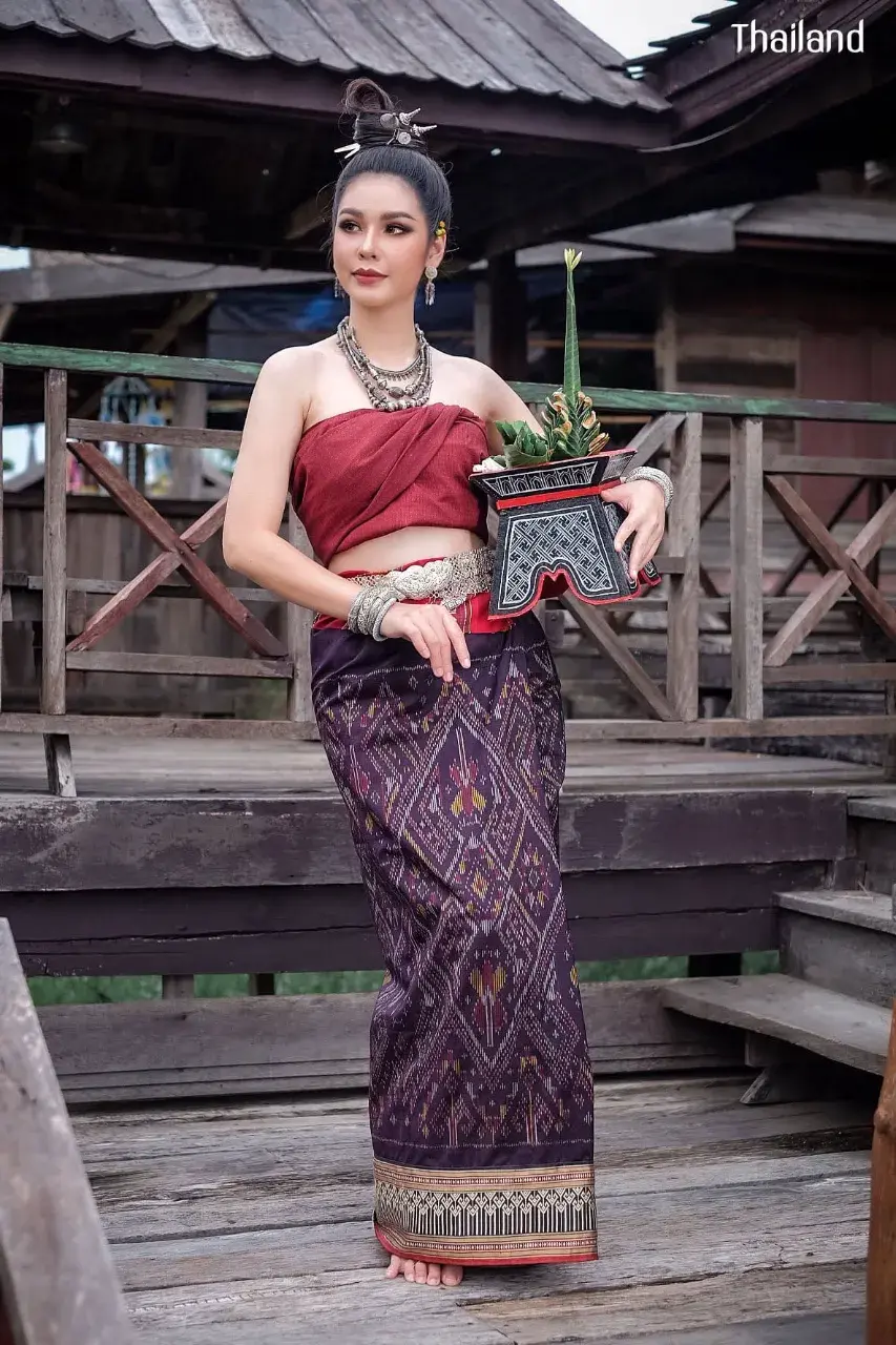 Isan Lady from Notheastern Thailand 🇹🇭