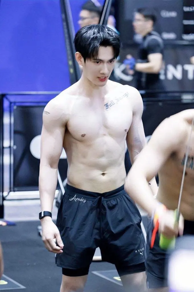 Hyrox ส่องคนหล่อ