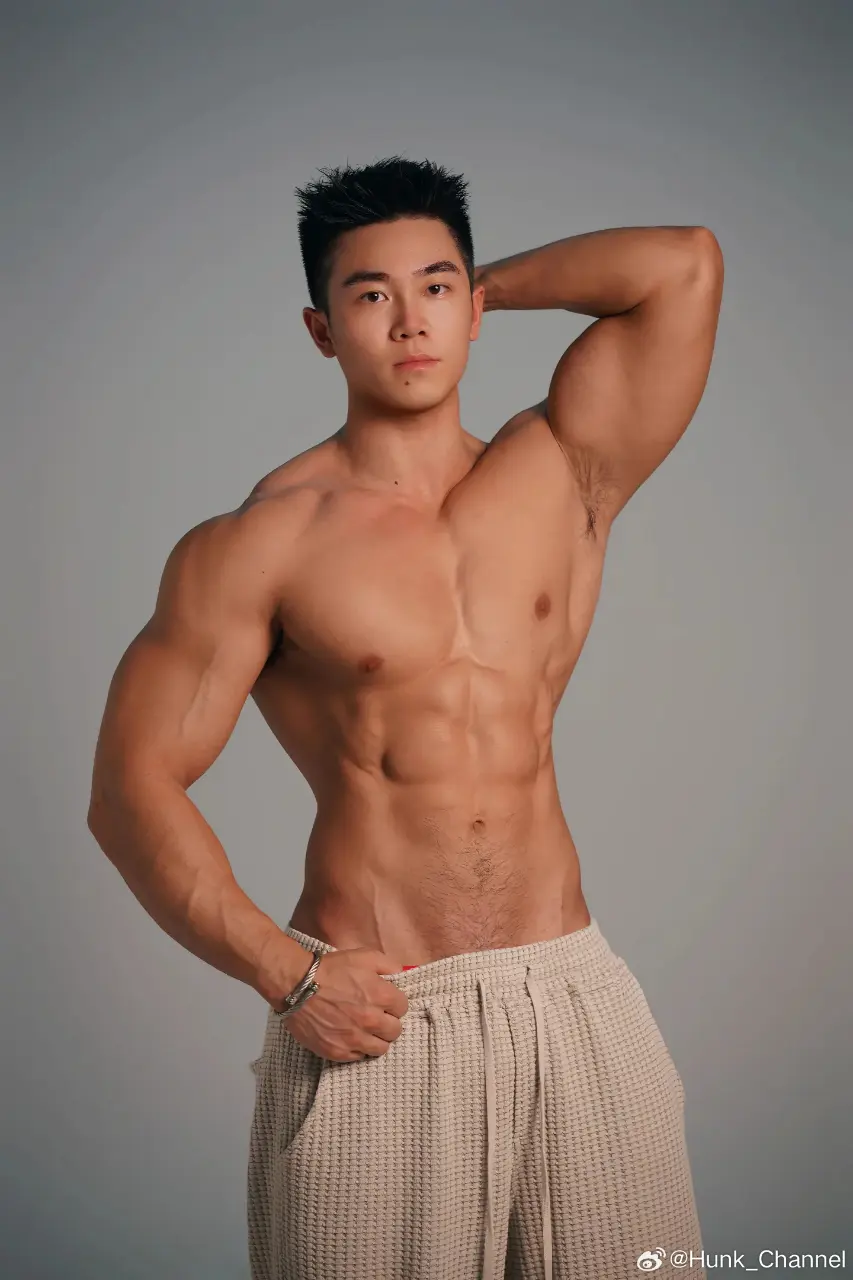 Cool guy : DY-88747477345
