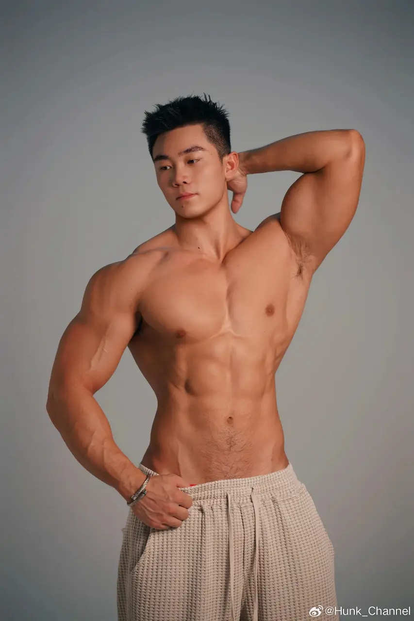 Cool guy : DY-88747477345