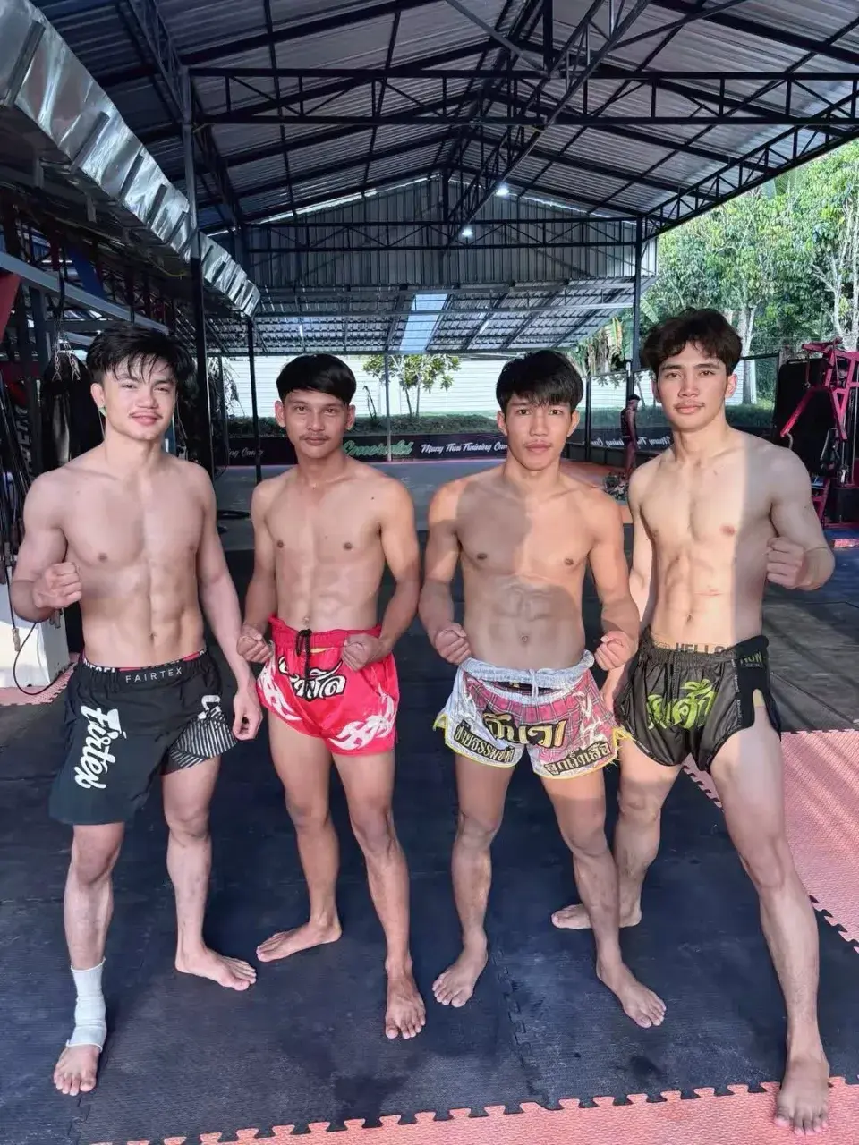 นักมวยหล่อดีต่อ&hearts;️