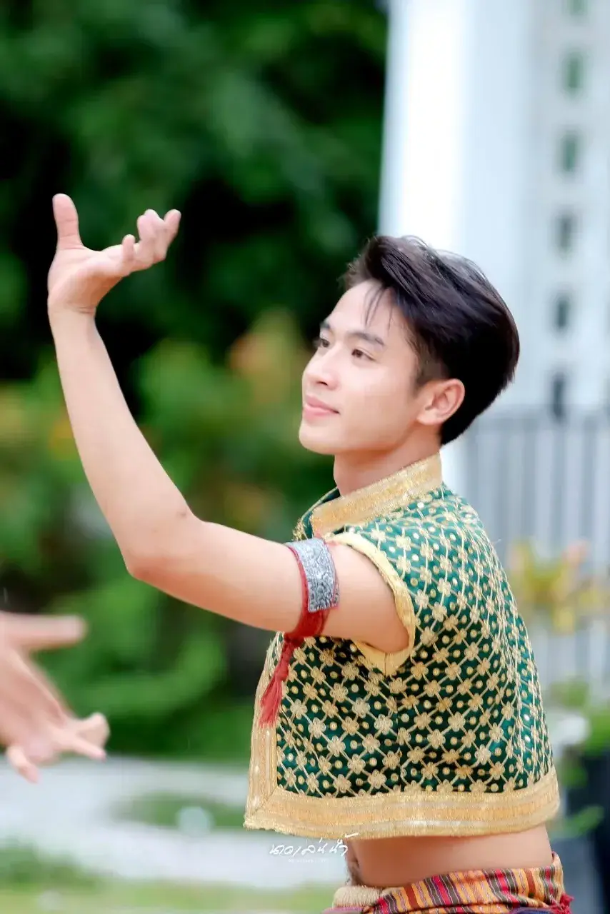นาคสุดหล่อ🥰