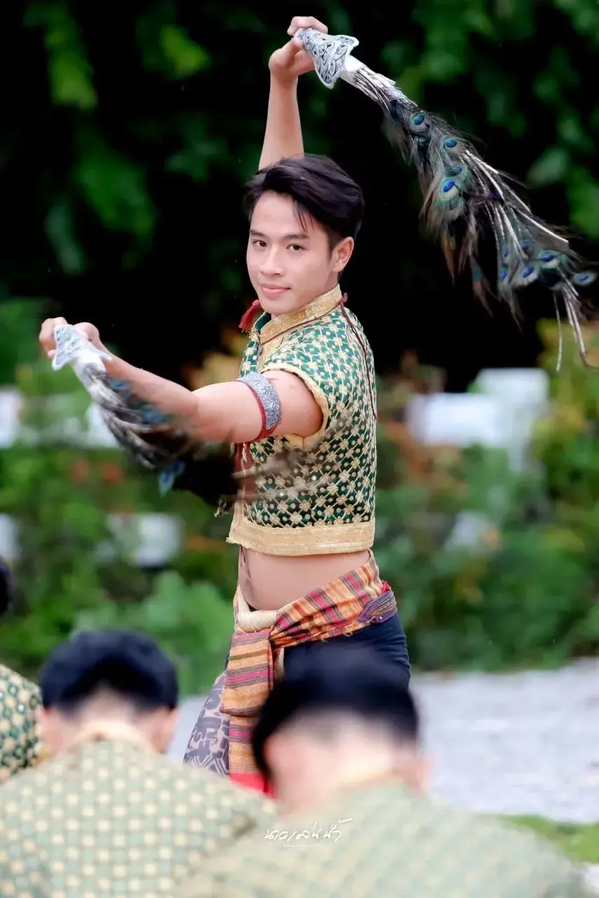 นาคสุดหล่อ🥰