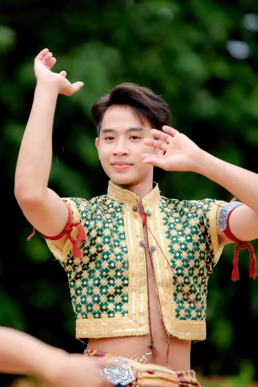 นาคสุดหล่อ🥰