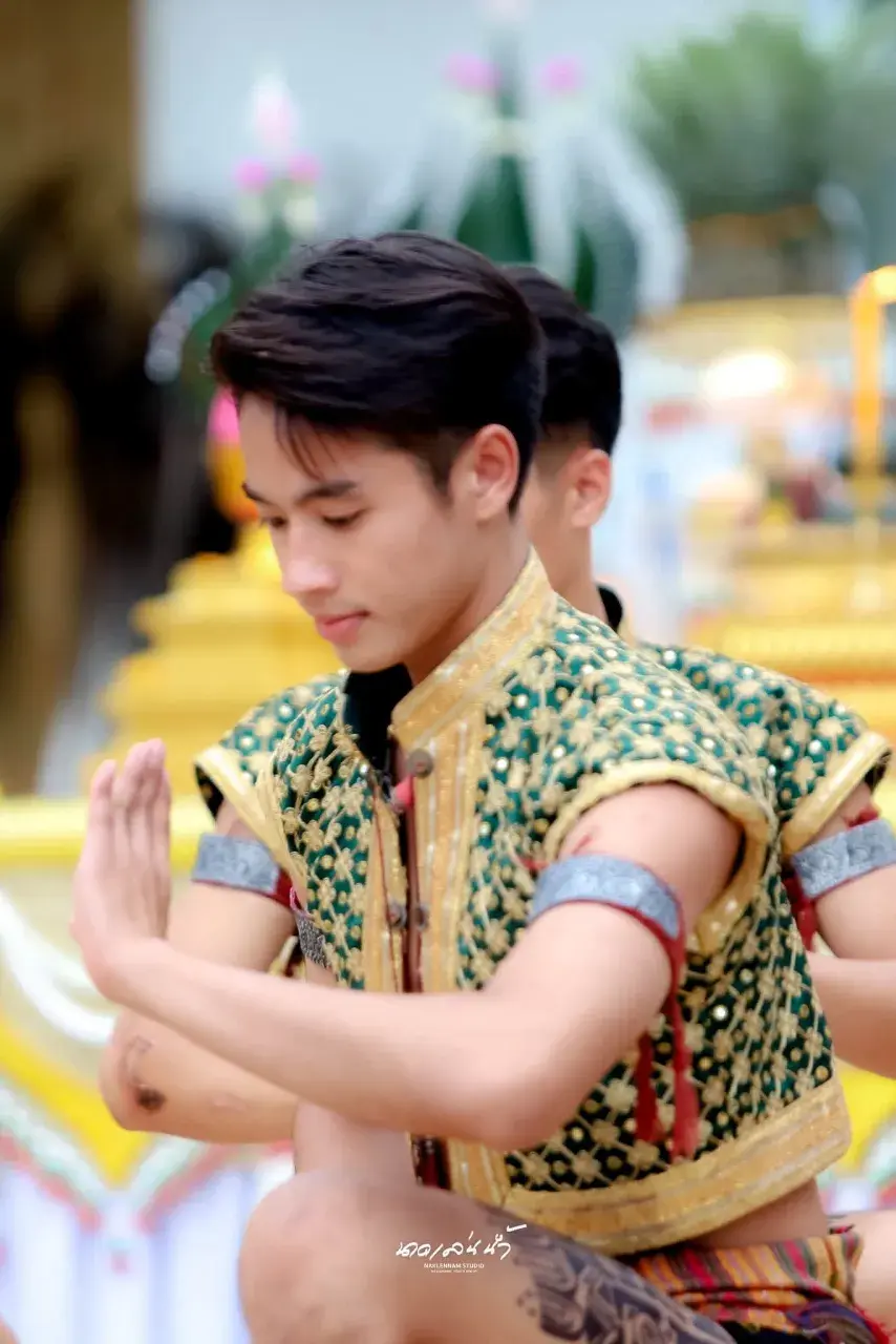 นาคสุดหล่อ🥰