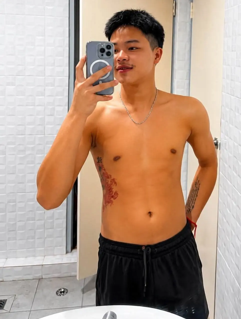 หมอ . . . หล่อ 😋 น่ากิน 🔥