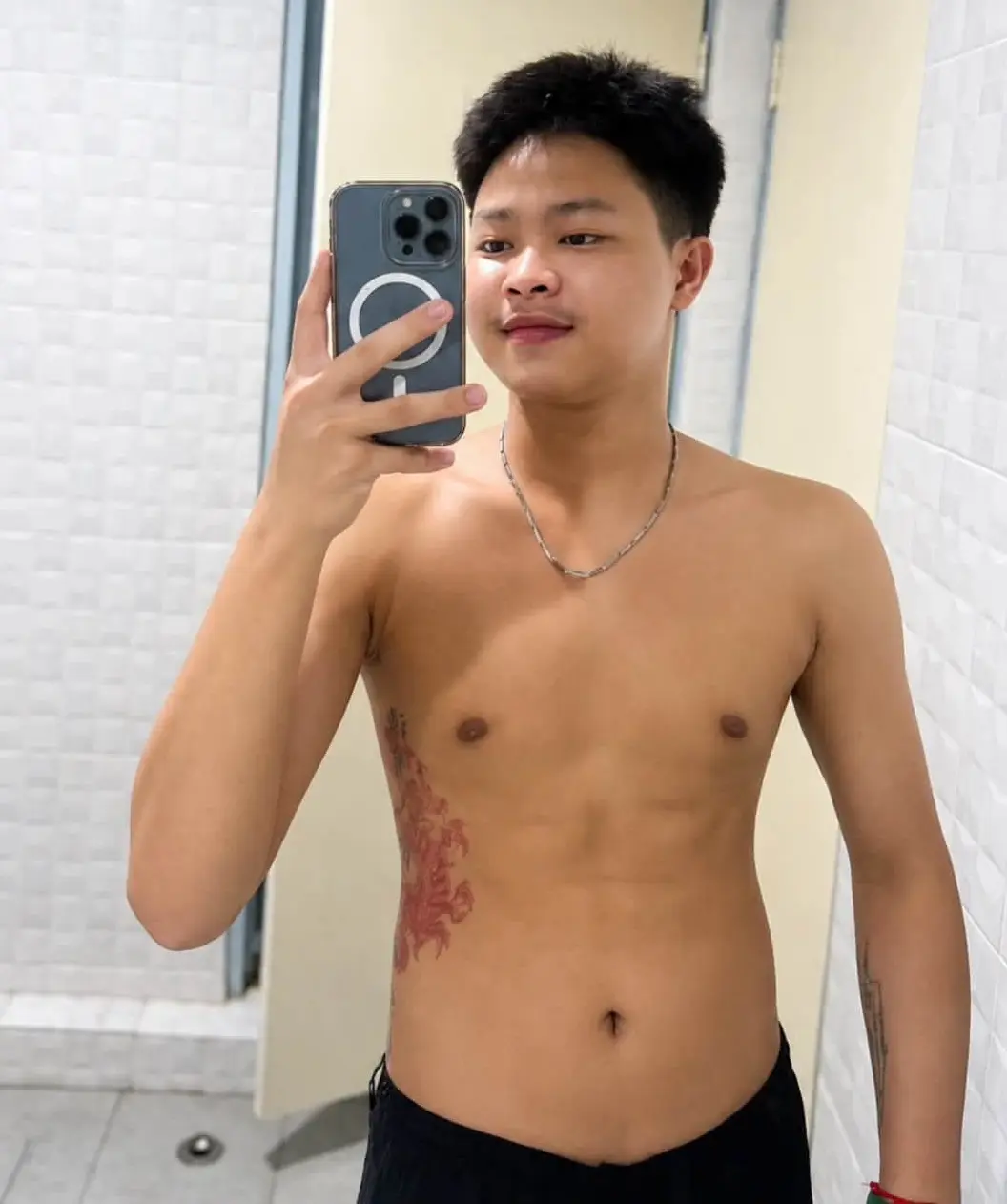 หมอ . . . หล่อ 😋 น่ากิน 🔥