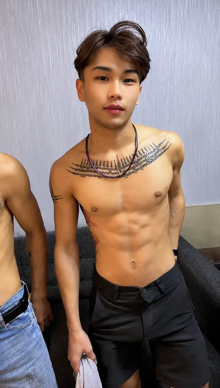 หมอตัวลาย&hearts;️