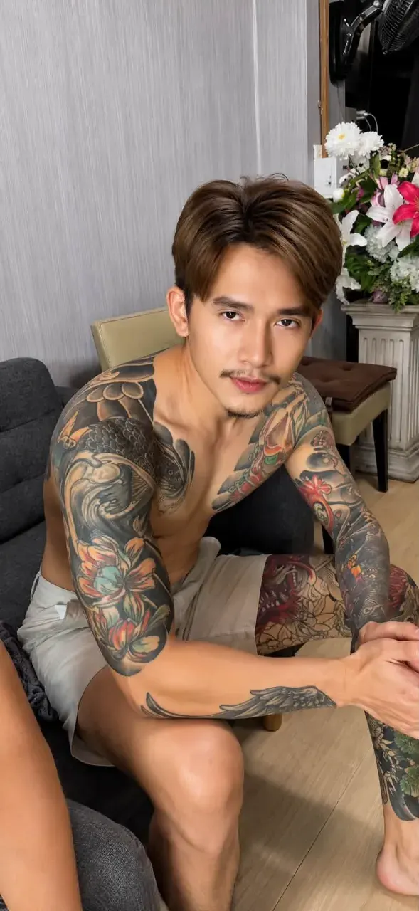 หมอตัวลาย&hearts;️