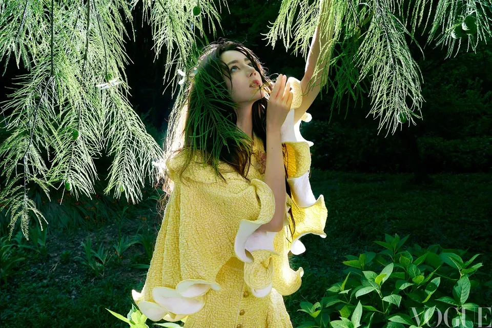 Dilraba @ VOGUE China August 2026
