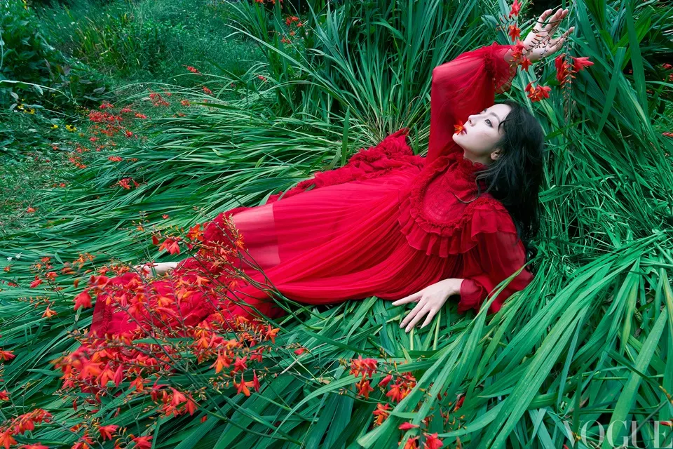 Dilraba @ VOGUE China August 2026
