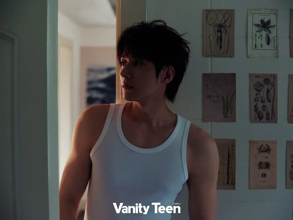Liu Xueyi @ VanityTeen China August 2026