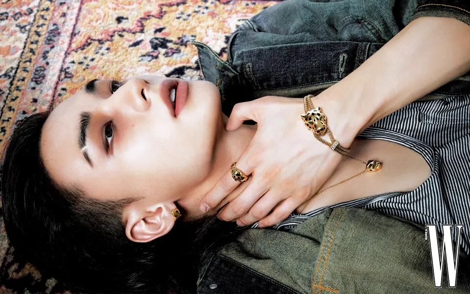 (Stray Kids) Hyunjin @ W Korea September 2026