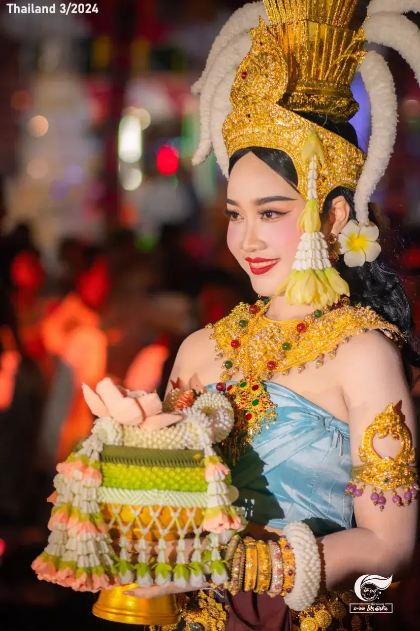 Dance at Luang Pho Chamnit Worship 🇹🇭