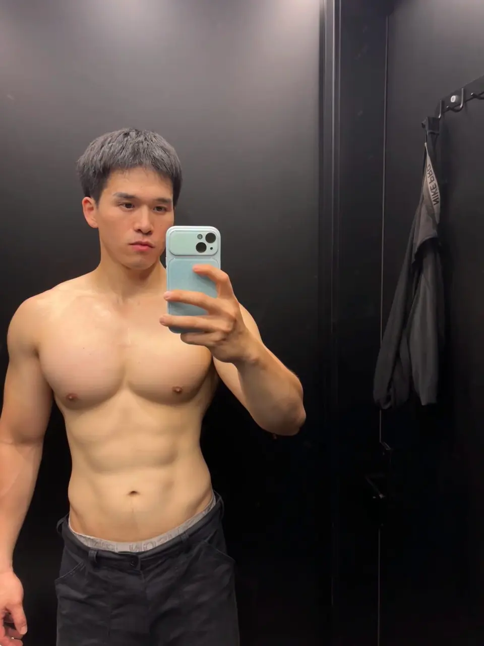 ถอดโชว์เรือนร่าง 2981