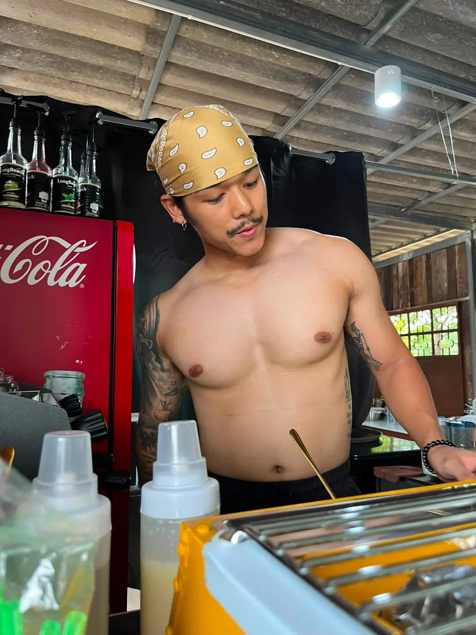 ถอดโชว์เรือนร่าง 2981