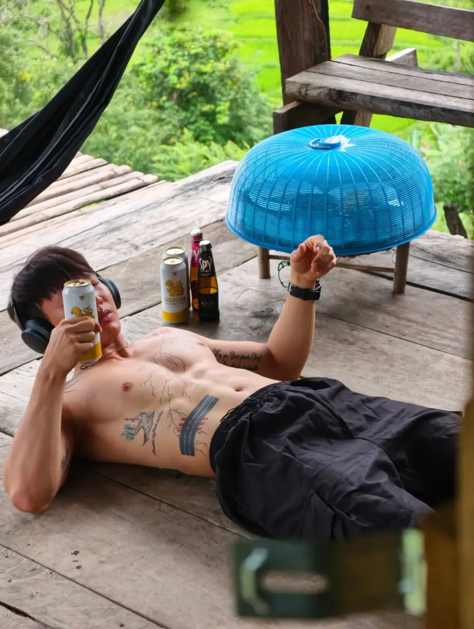ถอดโชว์เรือนร่าง 2981