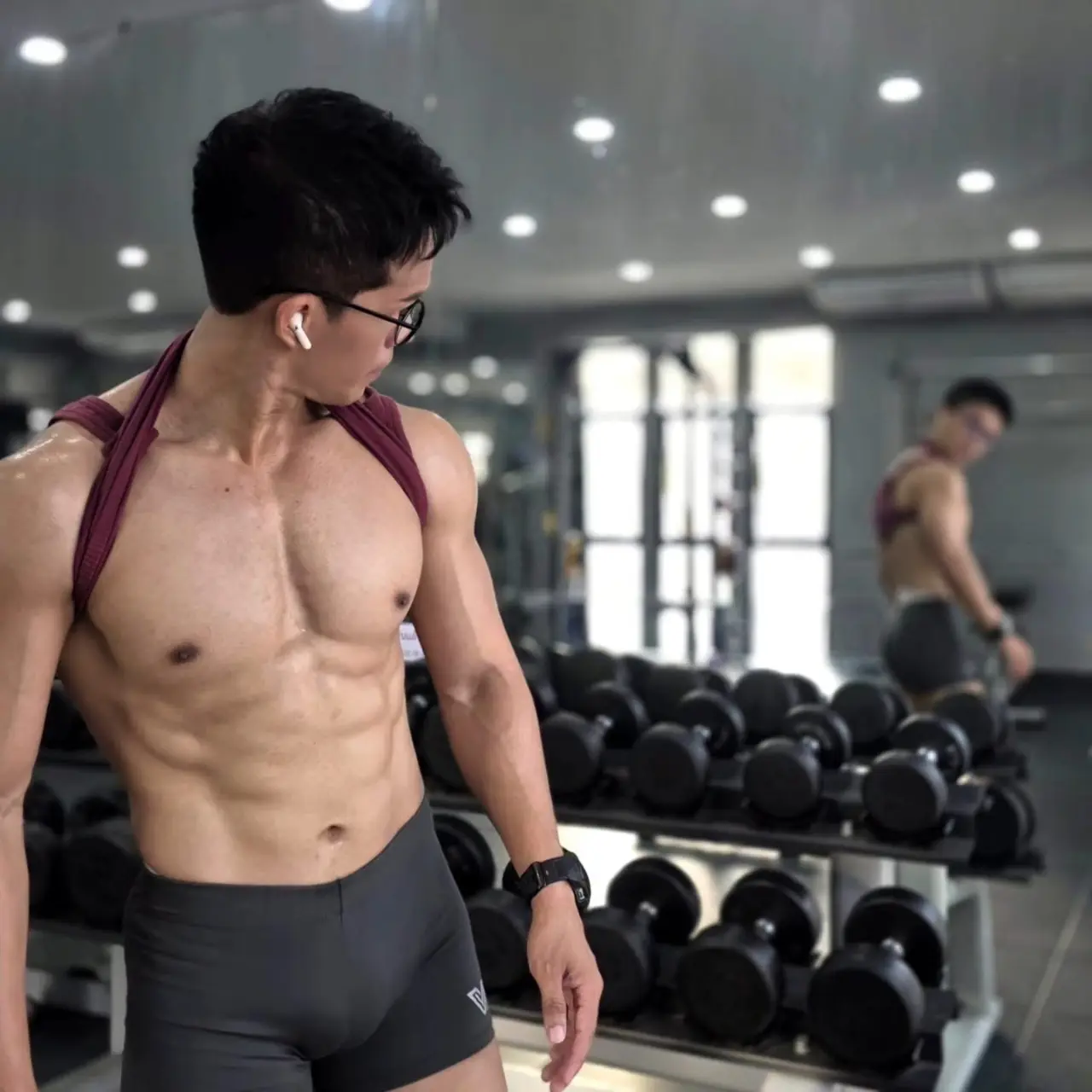 ถอดโชว์เรือนร่าง 2983