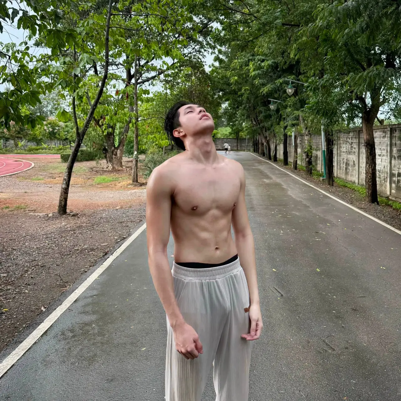 ถอดโชว์เรือนร่าง 2986