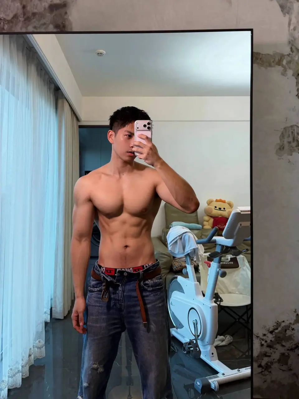 ถอดโชว์เรือนร่าง 2987