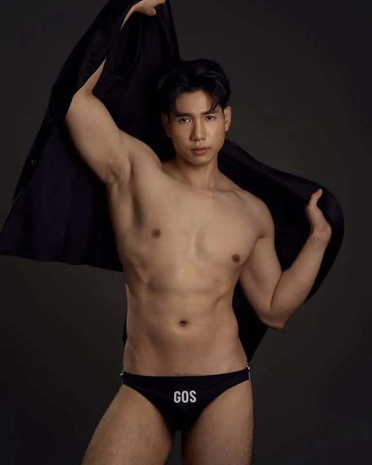 ถอดโชว์เรือนร่าง 2988