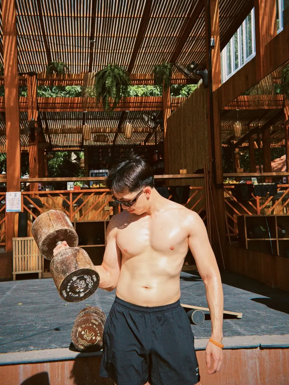 ถอดโชว์เรือนร่าง 2988
