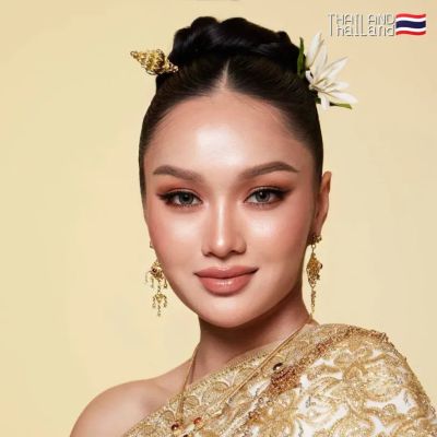 THAILAND 🇹🇭 | THAI CHAKRAPAT DRESS:ชุดไทยจักรพรรดิ