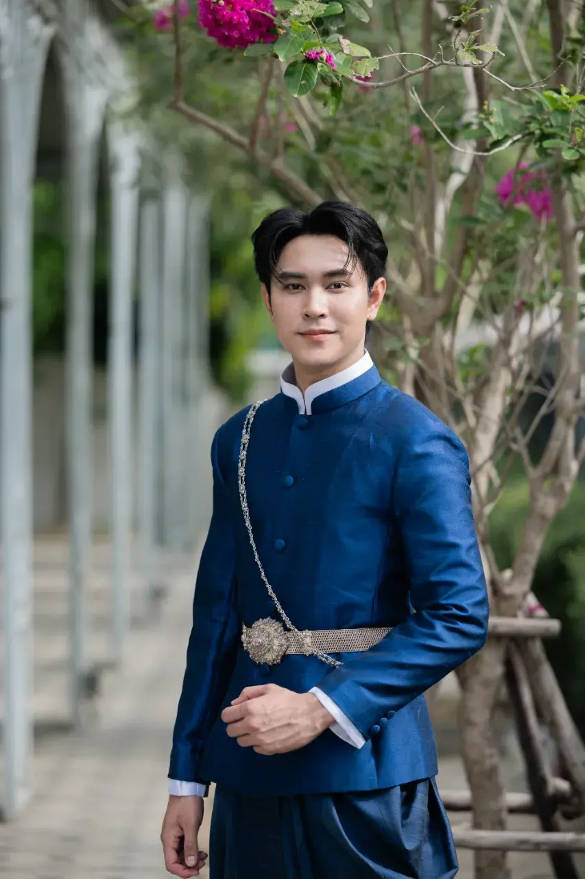 THAILAND 🇹🇭 | I-San Wedding Dress: ชุดแต่งงานอีสาน 🌷
