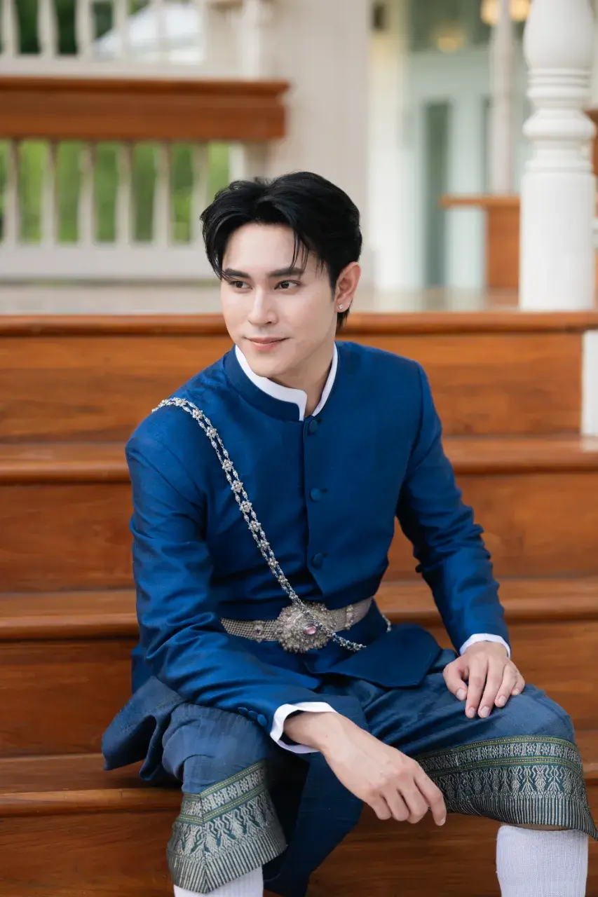 THAILAND 🇹🇭 | I-San Wedding Dress: ชุดแต่งงานอีสาน 🌷